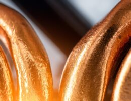 Décryptage des variations du prix du cuivre dénudé sur le marché des métaux